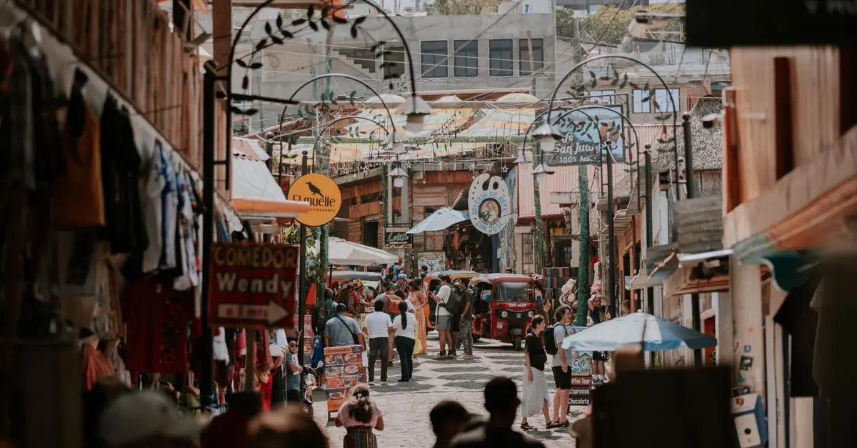 El impacto del turismo de placer en la economía local